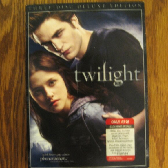 The Twilight Saga Twilight three disc deluxe edition - Picture 1 of 1